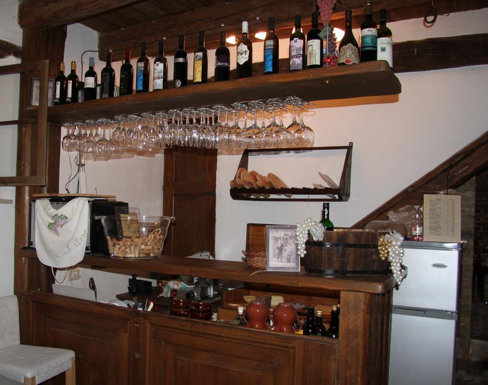 오피다 La Neviera Nel Pozzo B&B 외부 사진