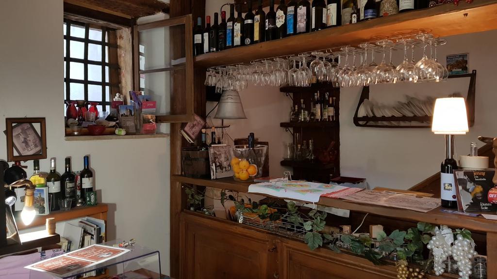 오피다 La Neviera Nel Pozzo B&B 외부 사진